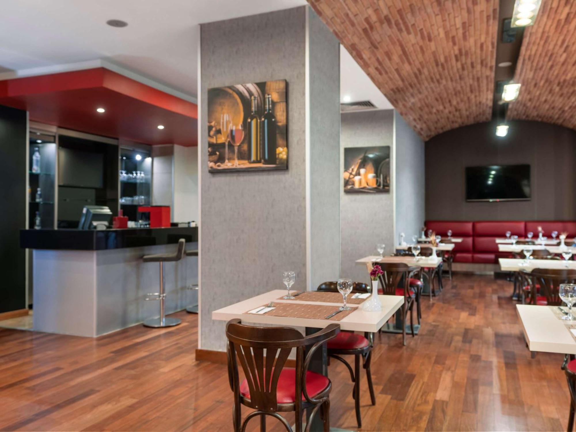 Ibis Eskişehir Exteriör bild